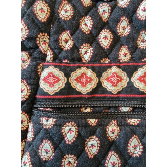 Vera Bradley Crossbody Bag with Front Zippered pocket. EUC - Picture 11 of 16